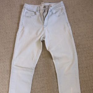 Forever 21 Lightwashed Jeans